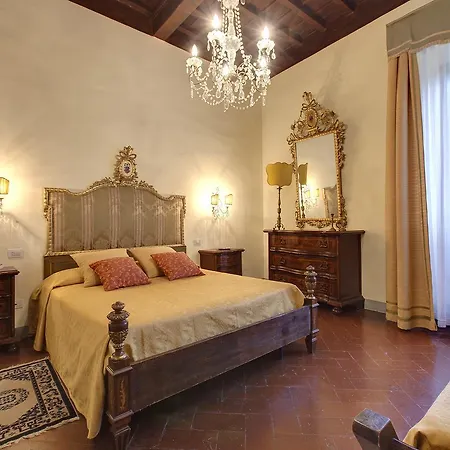 Palazzo Bucciolini Lägenhet